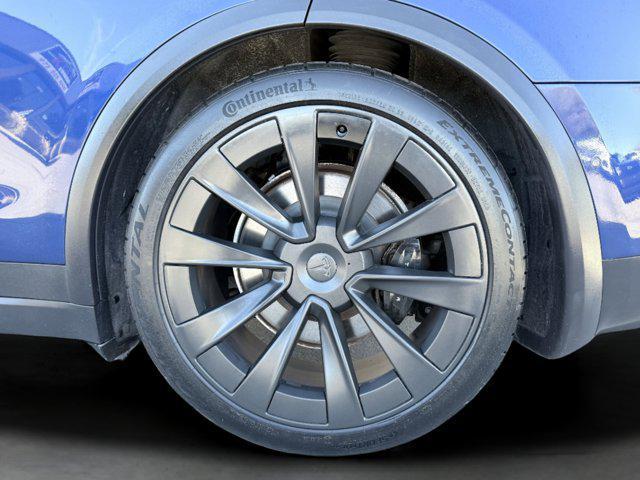 used 2022 Tesla Model X car, priced at $63,488