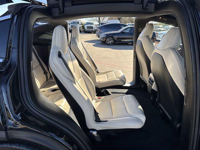 used 2020 Tesla Model X car, priced at $37,900