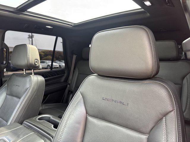 used 2022 GMC Yukon car, priced at $53,999