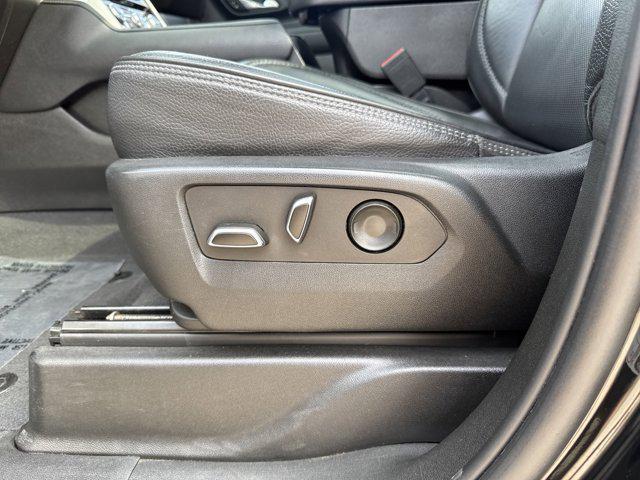 used 2022 GMC Yukon car, priced at $48,488