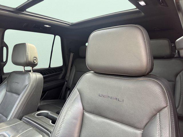 used 2022 GMC Yukon car, priced at $48,488