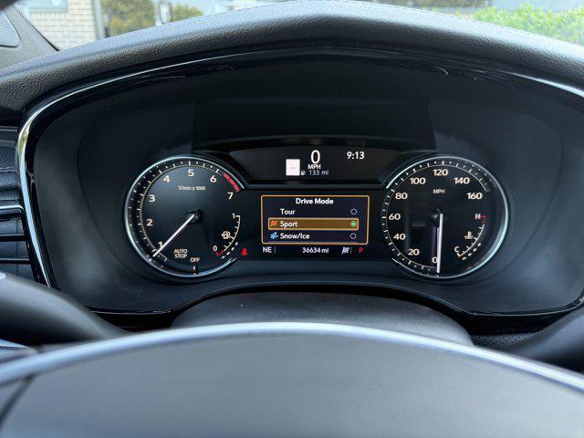 used 2023 Cadillac XT5 car, priced at $29,400
