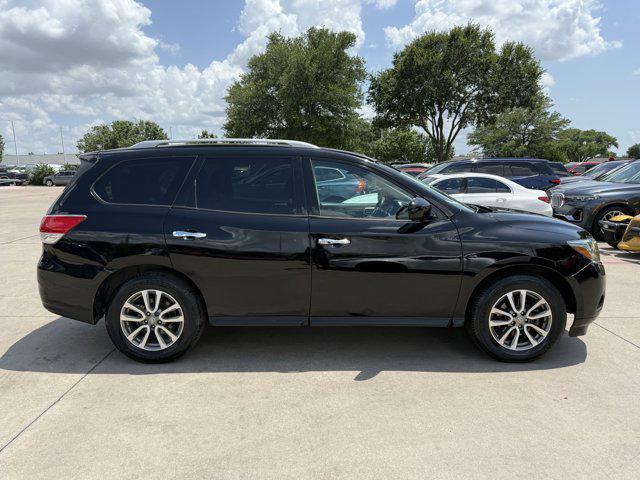 used 2014 Nissan Pathfinder car, priced at $6,199