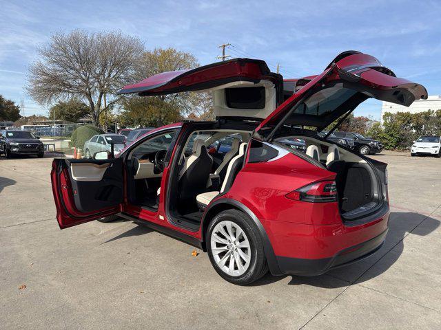 used 2019 Tesla Model X car, priced at $31,900