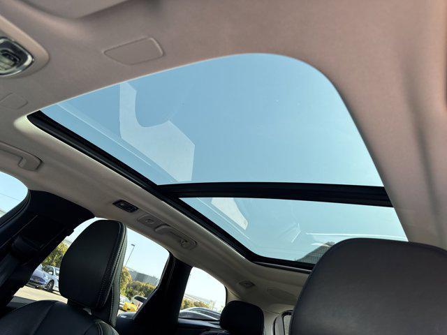 used 2021 Volvo XC60 car, priced at $25,999