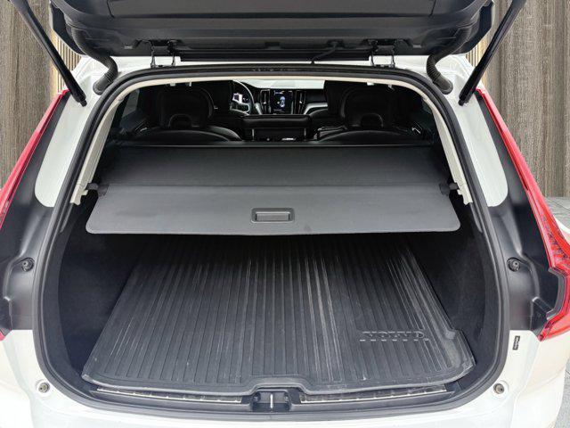 used 2023 Volvo XC60 car, priced at $26,988