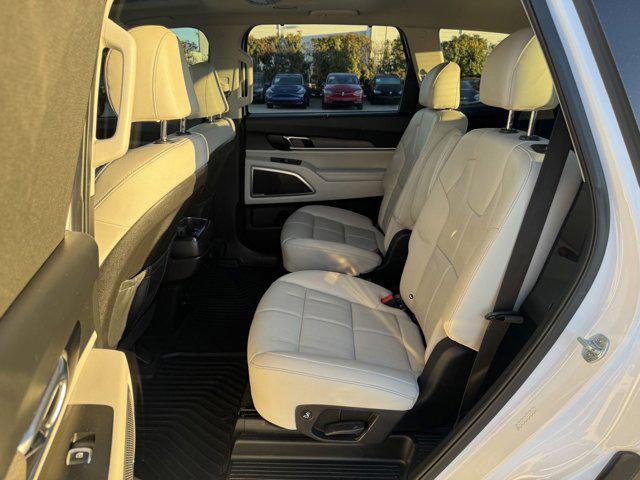 used 2022 Kia Telluride car, priced at $28,999