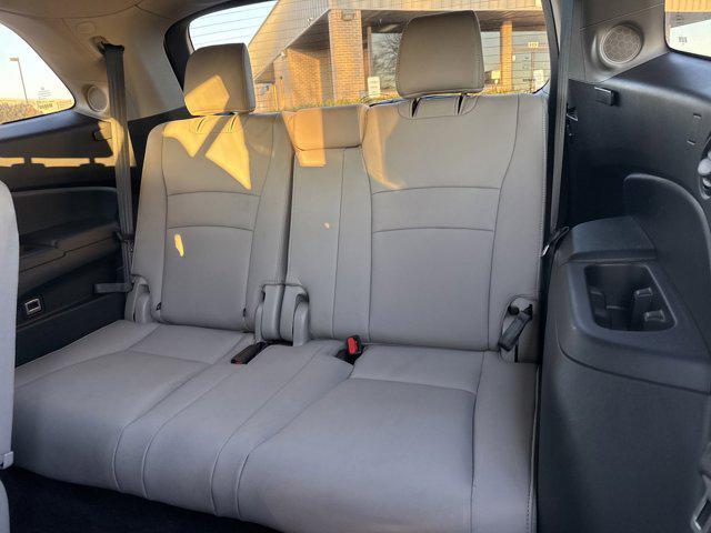 used 2020 Honda Pilot car, priced at $25,400