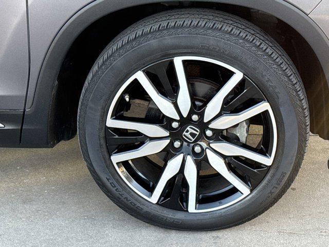 used 2020 Honda Pilot car, priced at $25,400