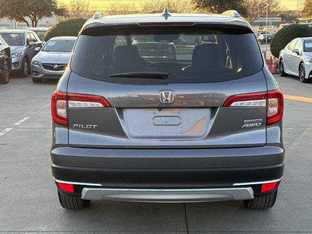 used 2020 Honda Pilot car, priced at $25,400