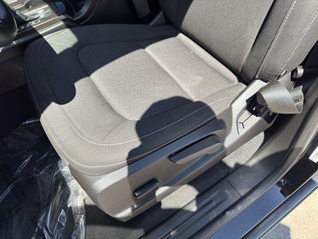 used 2022 GMC Canyon car, priced at $25,990