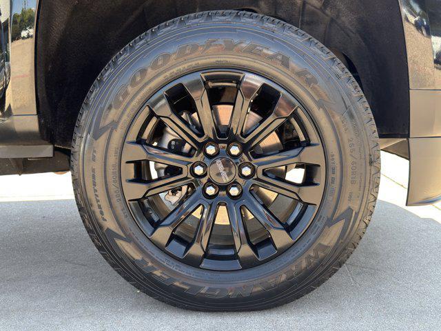 used 2022 GMC Canyon car, priced at $25,990