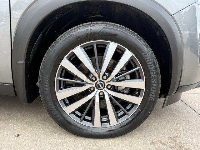 used 2022 Nissan Pathfinder car, priced at $32,990