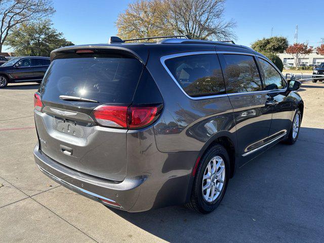 used 2020 Chrysler Pacifica car, priced at $13,999