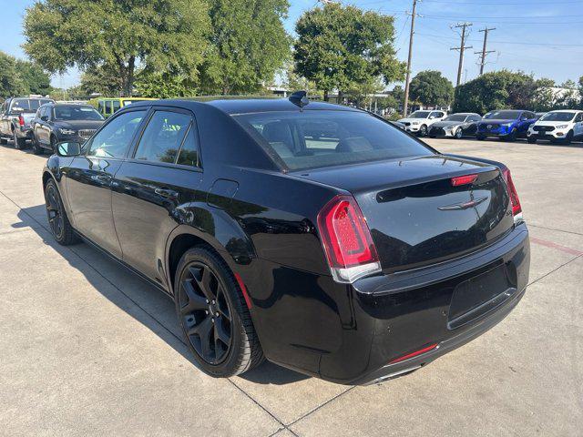 used 2021 Chrysler 300 car, priced at $18,999