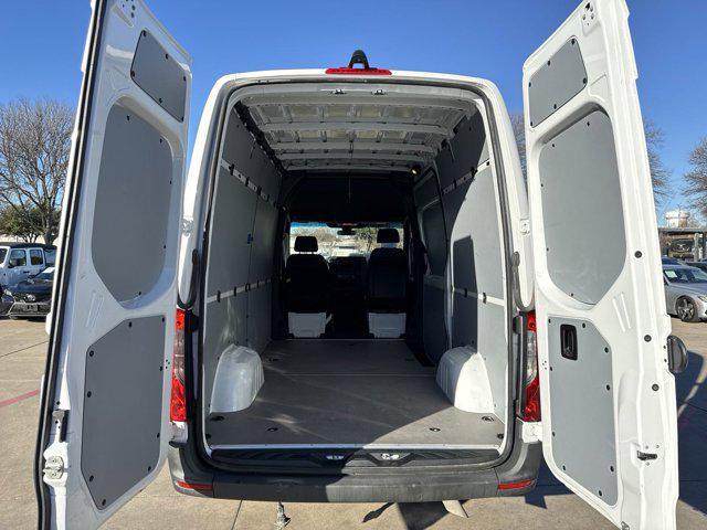 used 2022 Mercedes-Benz Sprinter 2500 car, priced at $39,999