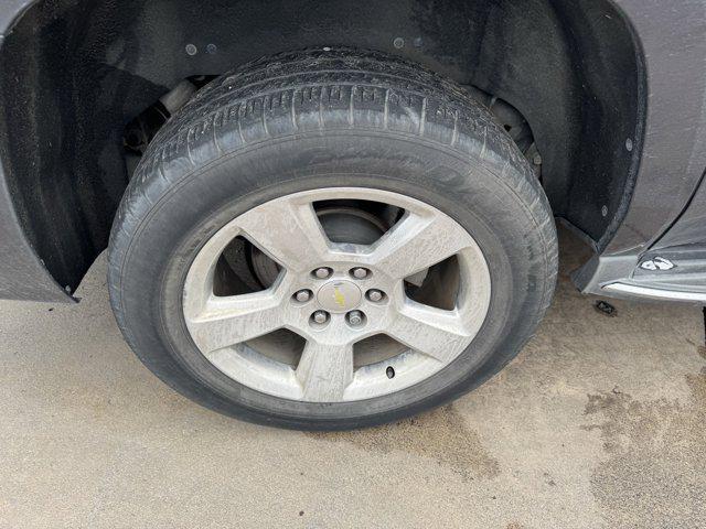 used 2016 Chevrolet Suburban car, priced at $19,900