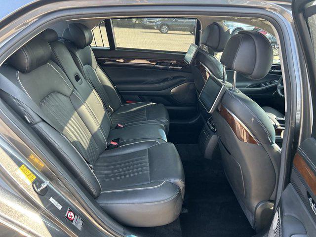 used 2019 Genesis G90 car, priced at $26,999