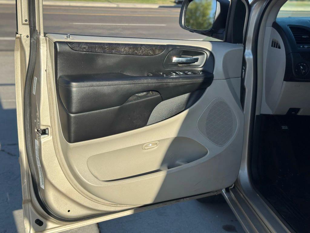 used 2013 Dodge Grand Caravan car, priced at $7,295