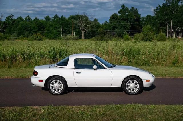 used 1990 Mazda MX-5 Miata car, priced at $22,995