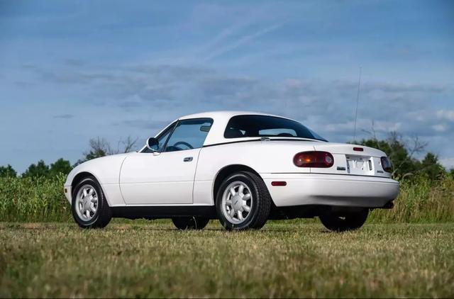 used 1990 Mazda MX-5 Miata car, priced at $22,995