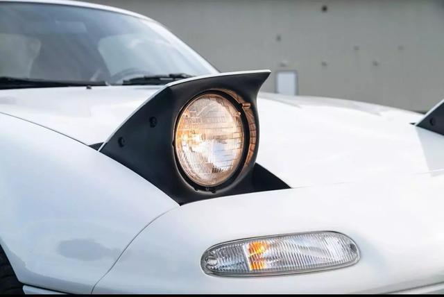 used 1990 Mazda MX-5 Miata car, priced at $22,995