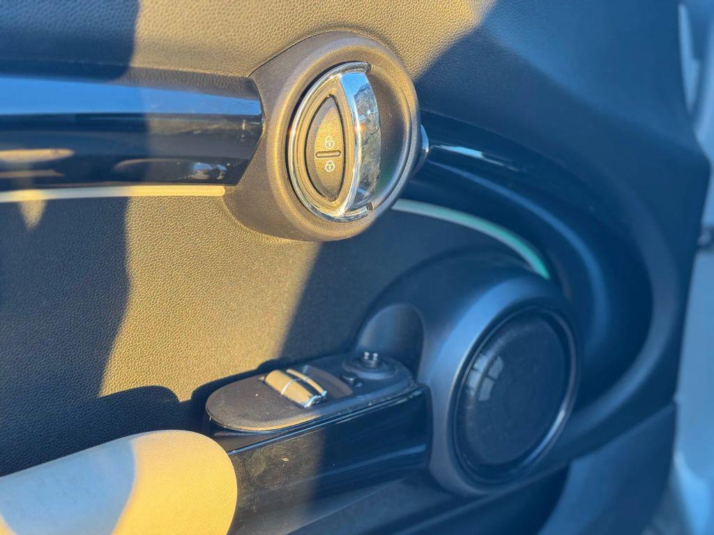 used 2015 MINI Hardtop car, priced at $7,495