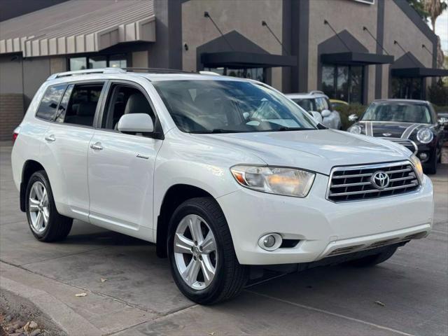 used 2010 Toyota Highlander car, priced at $10,495