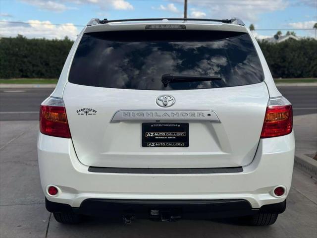 used 2010 Toyota Highlander car, priced at $10,495