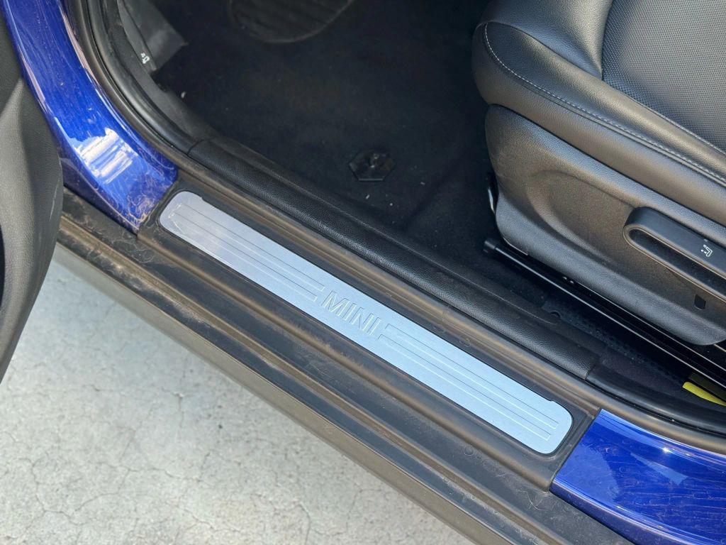 used 2020 MINI Hardtop car, priced at $12,995
