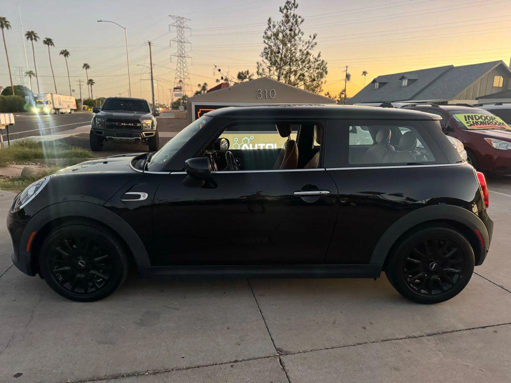 used 2021 MINI Hardtop car, priced at $19,995
