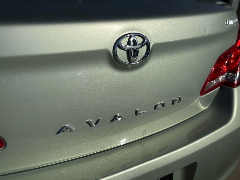 used 2005 Toyota Avalon car, priced at $5,495