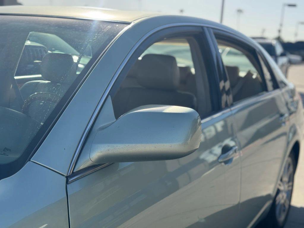 used 2005 Toyota Avalon car, priced at $5,495