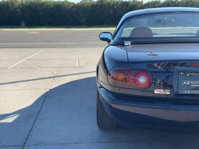 used 1996 Mazda MX-5 Miata car, priced at $12,995