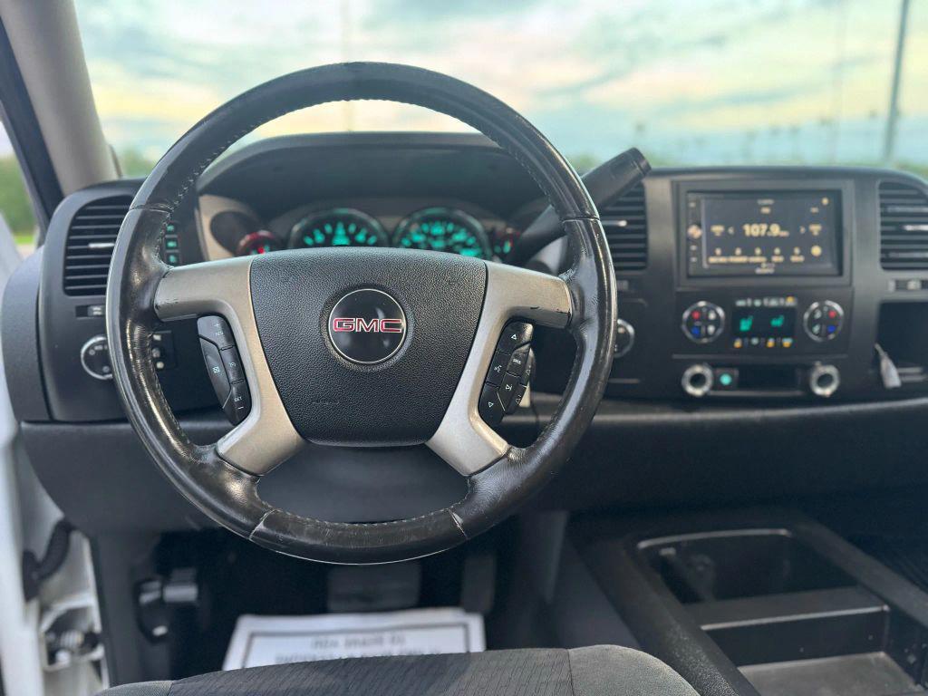 used 2008 GMC Sierra 1500 car, priced at $9,995