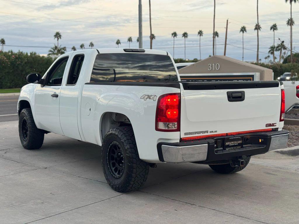 used 2008 GMC Sierra 1500 car, priced at $9,995