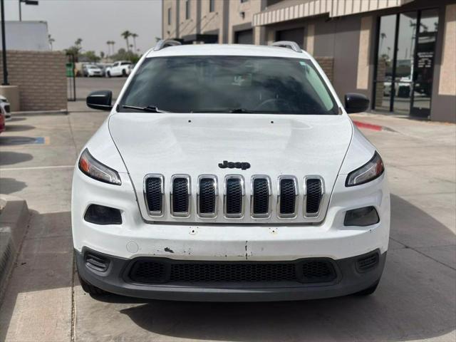 used 2015 Jeep Cherokee car, priced at $6,995