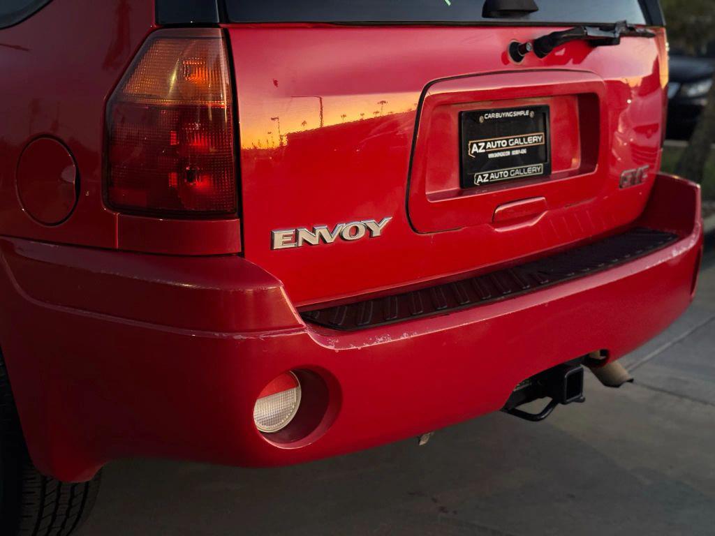 used 2002 GMC Envoy car, priced at $6,995