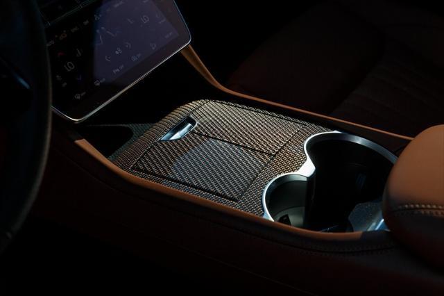 new 2024 Maserati Grecale car, priced at $69,895