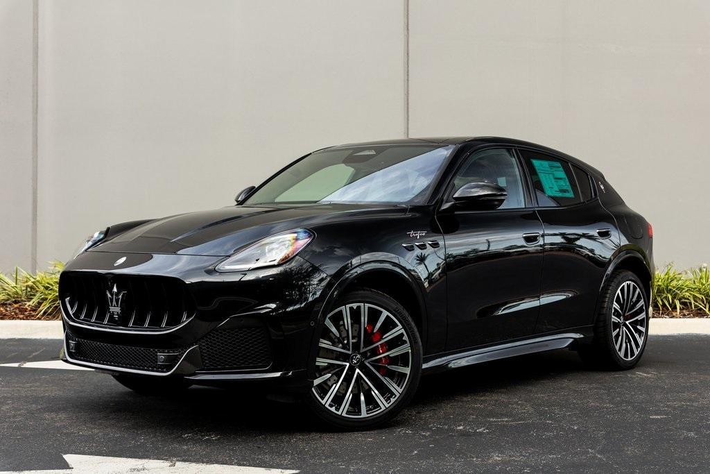 new 2023 Maserati Grecale car, priced at $121,897