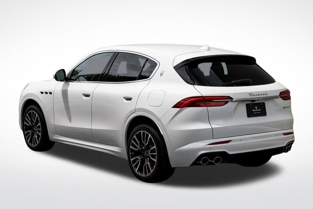 new 2025 Maserati Grecale car, priced at $74,895