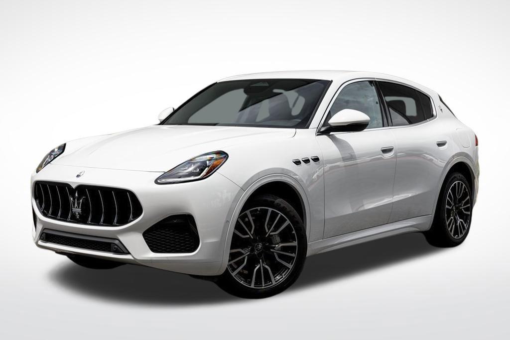 new 2025 Maserati Grecale car, priced at $74,895