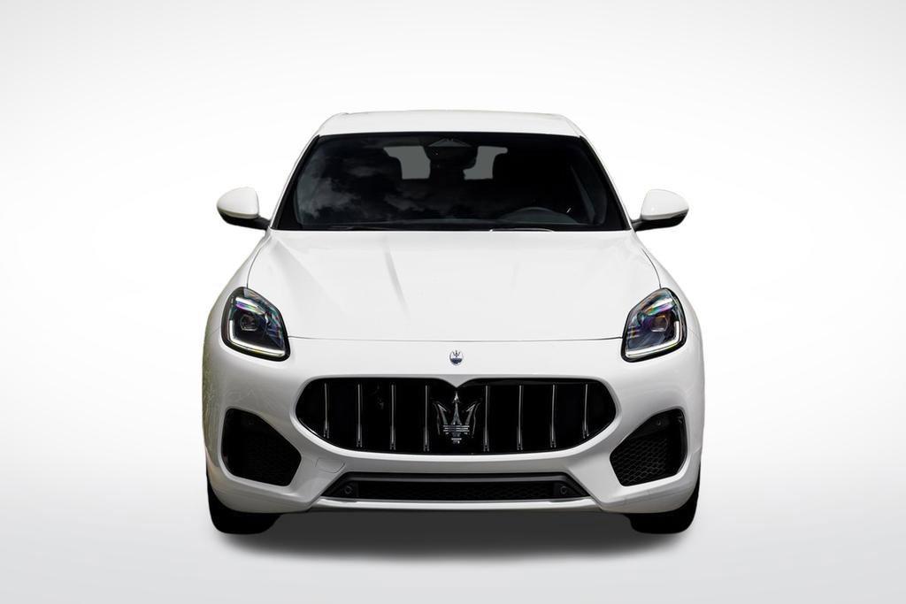 new 2025 Maserati Grecale car, priced at $74,895