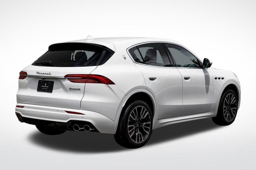 new 2025 Maserati Grecale car, priced at $74,895