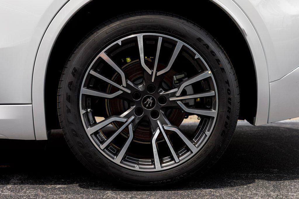 new 2025 Maserati Grecale car, priced at $74,895