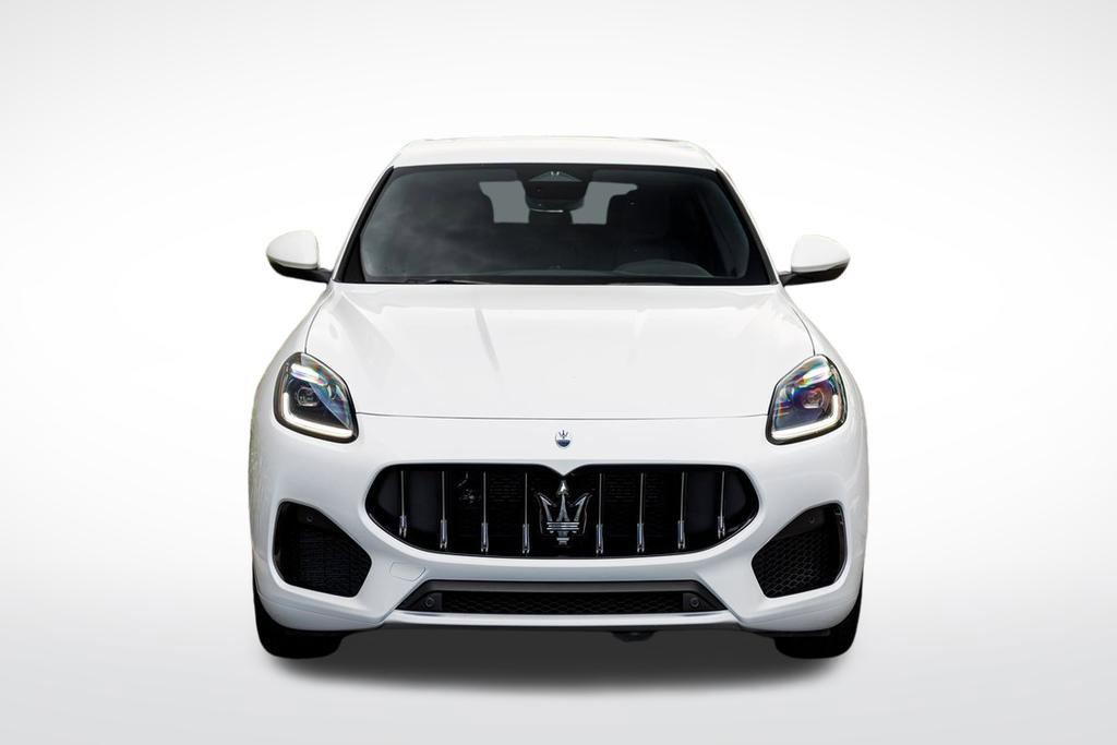 new 2025 Maserati Grecale car, priced at $74,895