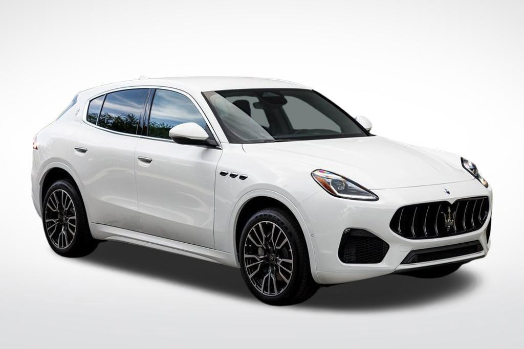 new 2025 Maserati Grecale car, priced at $74,895