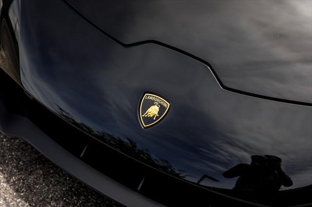 used 2021 Lamborghini Huracan EVO car, priced at $277,895