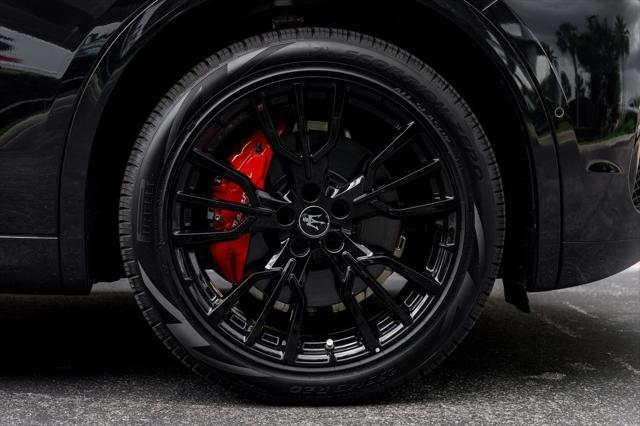 new 2025 Maserati Grecale car, priced at $86,550