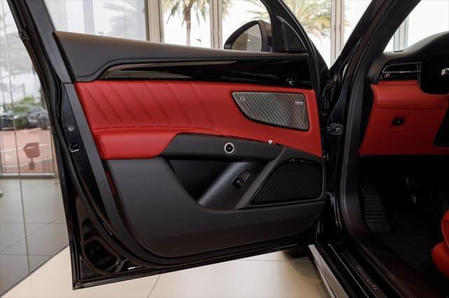 new 2025 Maserati Grecale car, priced at $86,550